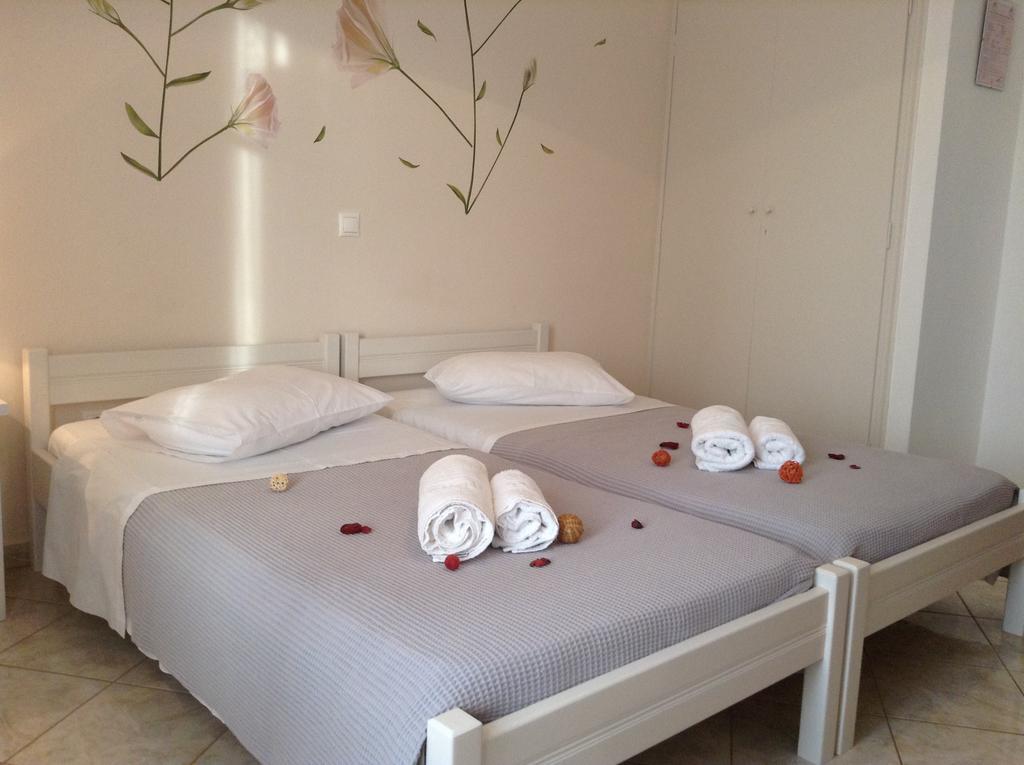 Nikoletta Rooms Párosz Kültér fotó