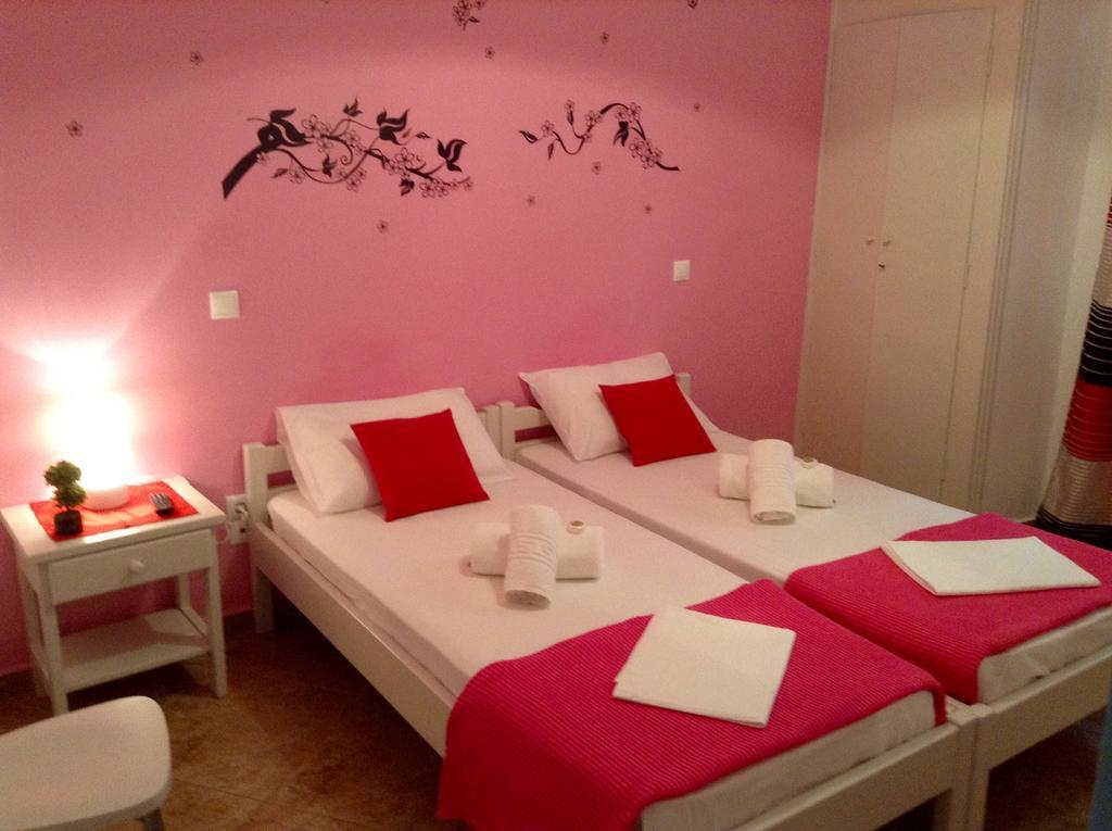 Nikoletta Rooms Párosz Kültér fotó