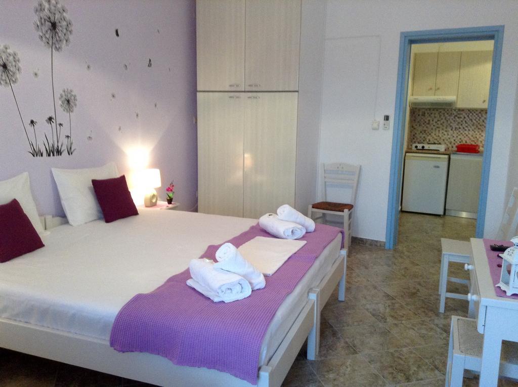 Nikoletta Rooms Párosz Kültér fotó
