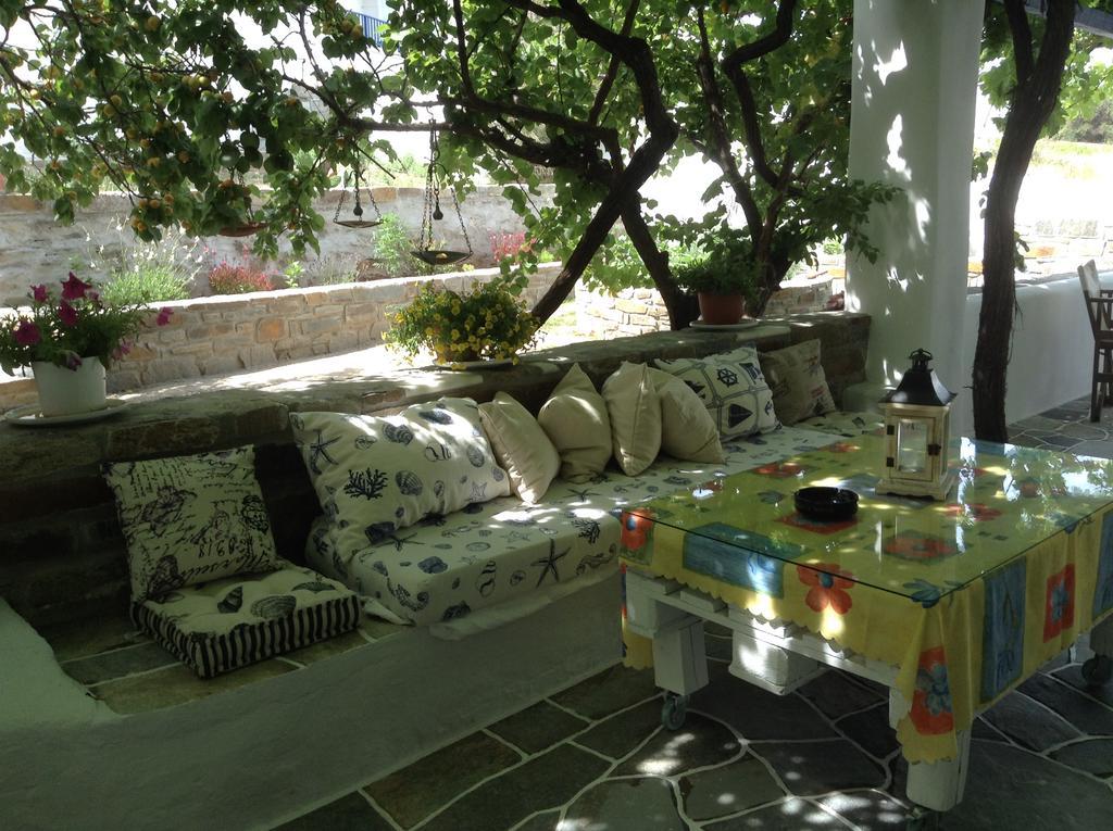 Nikoletta Rooms Párosz Kültér fotó