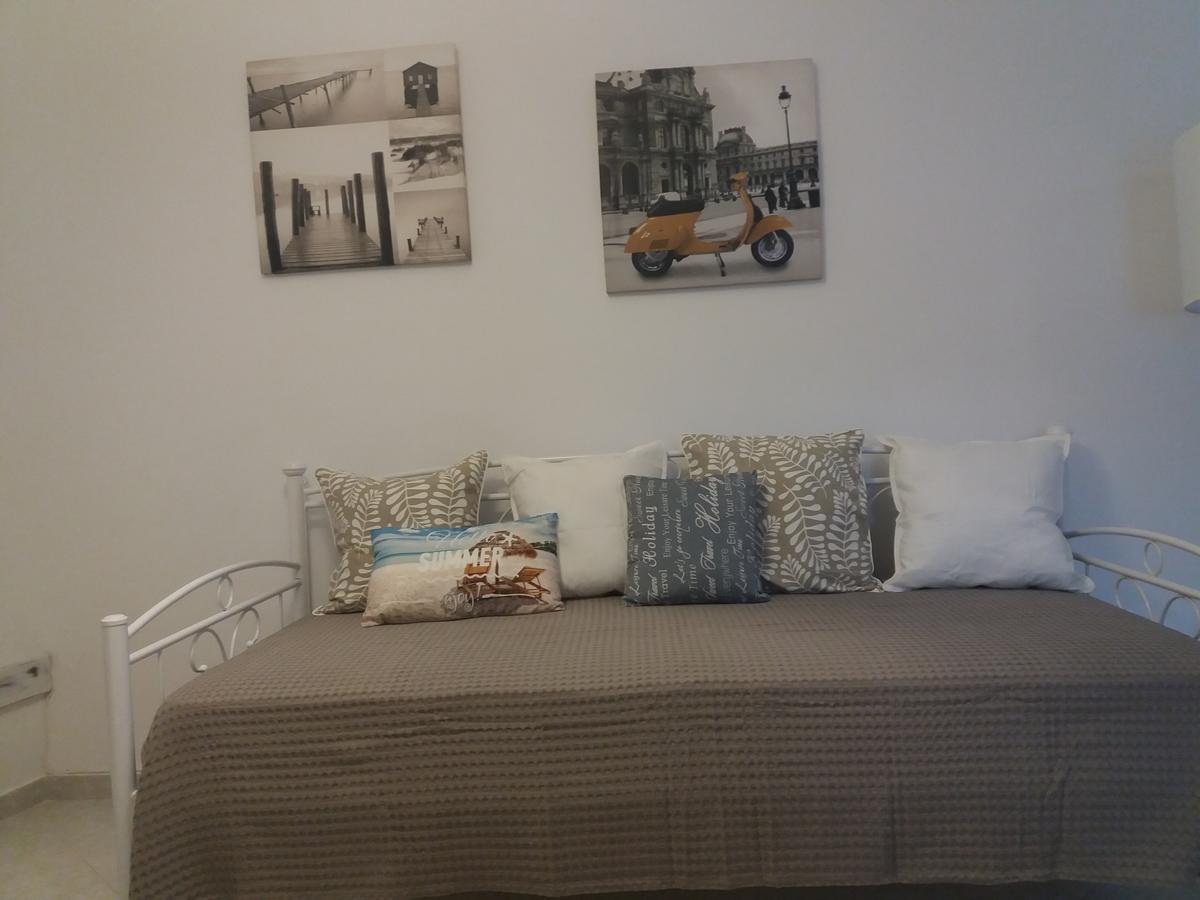 Nikoletta Rooms Párosz Kültér fotó